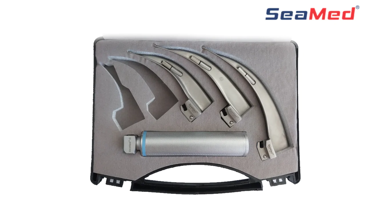 SEAMED KONVANSİYONEL MACINTOSH LARİNGOSKOP SETİ 3